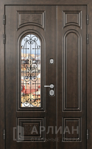 Фото №2 «Элитная входная двустворчатая дверь массив дуба с ковкой и стеклом №24»